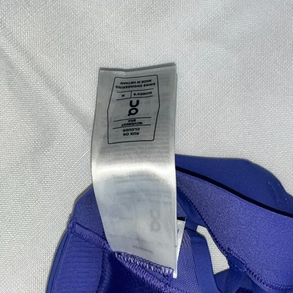 On Cloud Run On Clouds in Purple Size Medium - Picture 7 of 7